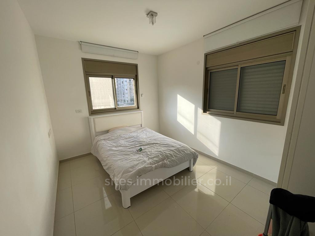 Apartamento 5 cômodos  Netanya Mar 457-IBL-1215