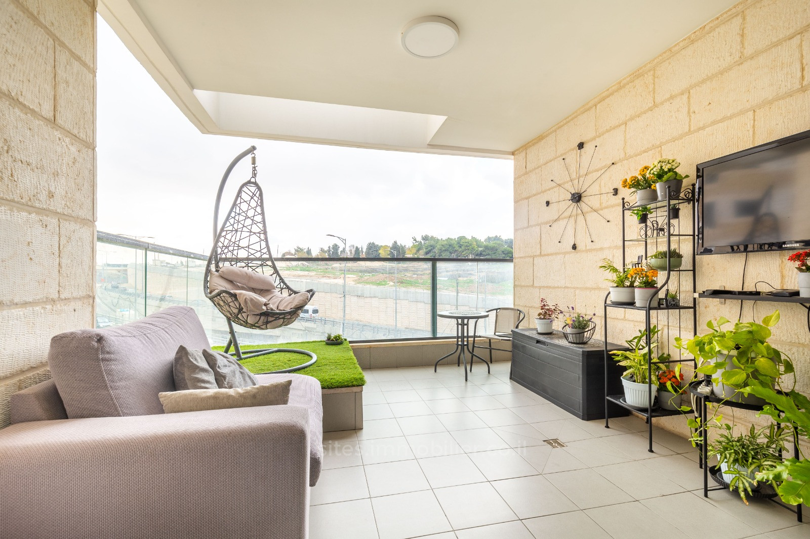 Apartamento 5 cômodos  Jerusalém Arnona 457-IBL-1237