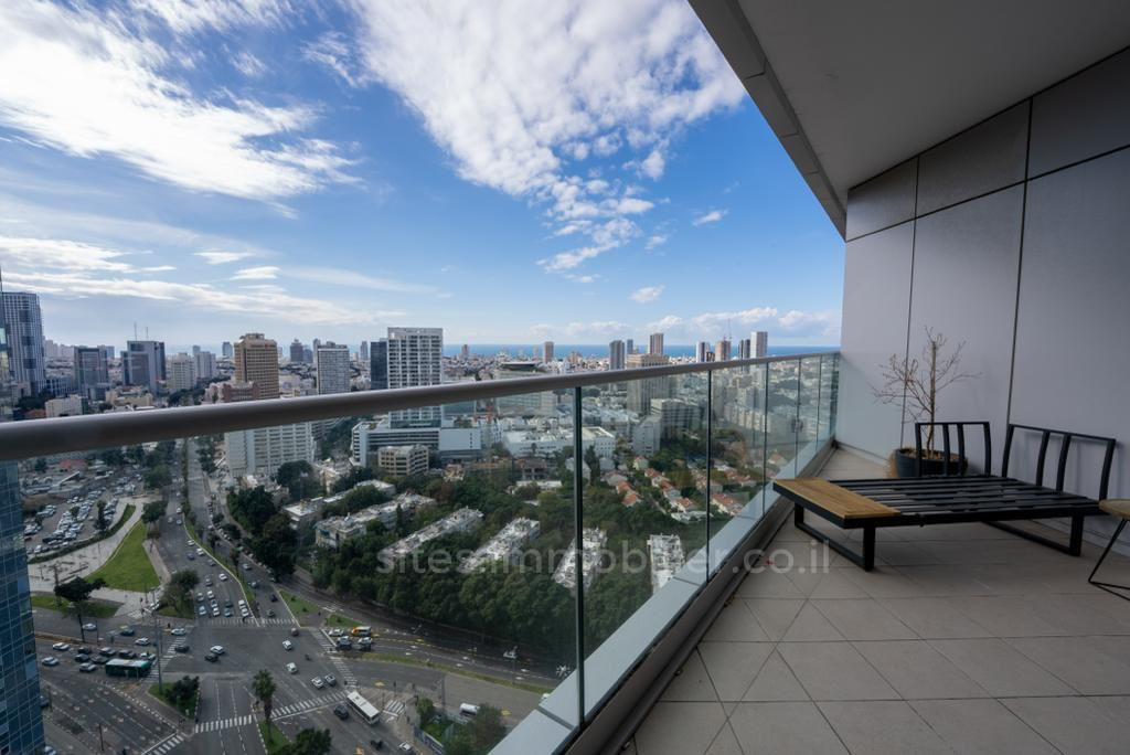 Apartamento 3 cômodos  Tel Aviv Centro da cidade 457-IBL-1243