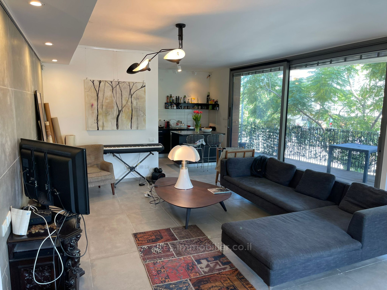 Apartamento 4 cômodos  Tel Aviv Levontin 457-IBL-1270