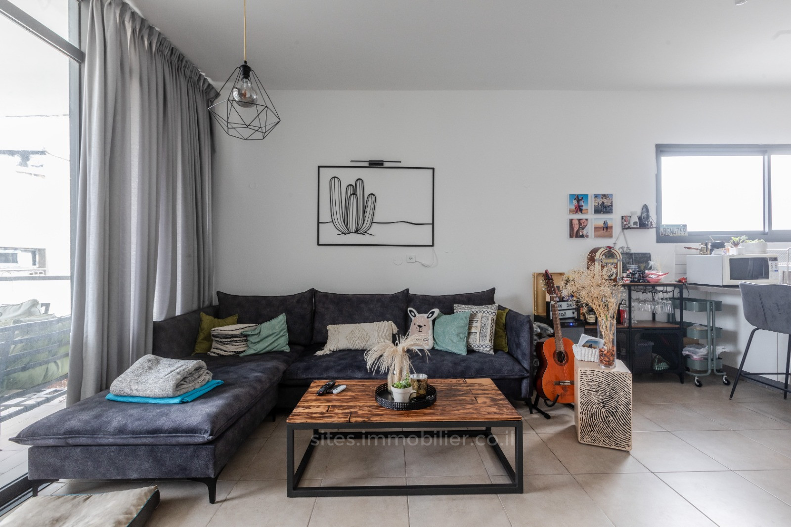 Apartamento 3 cômodos  Tel Aviv Florentine 457-IBL-1275