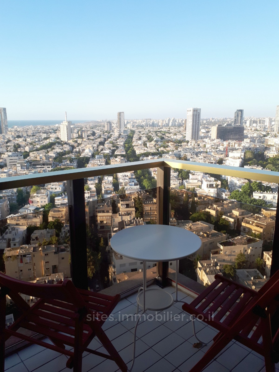 Apartamento 2 cômodos  Tel Aviv Dizengof 457-IBL-1304