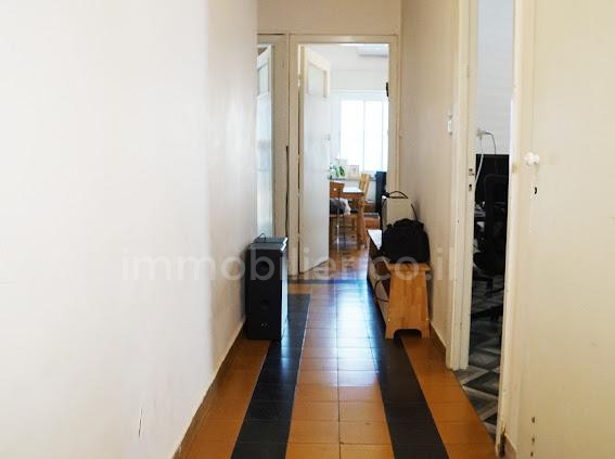 Apartamento 3 cômodos  Tel Aviv Região marítima 457-IBL-1335