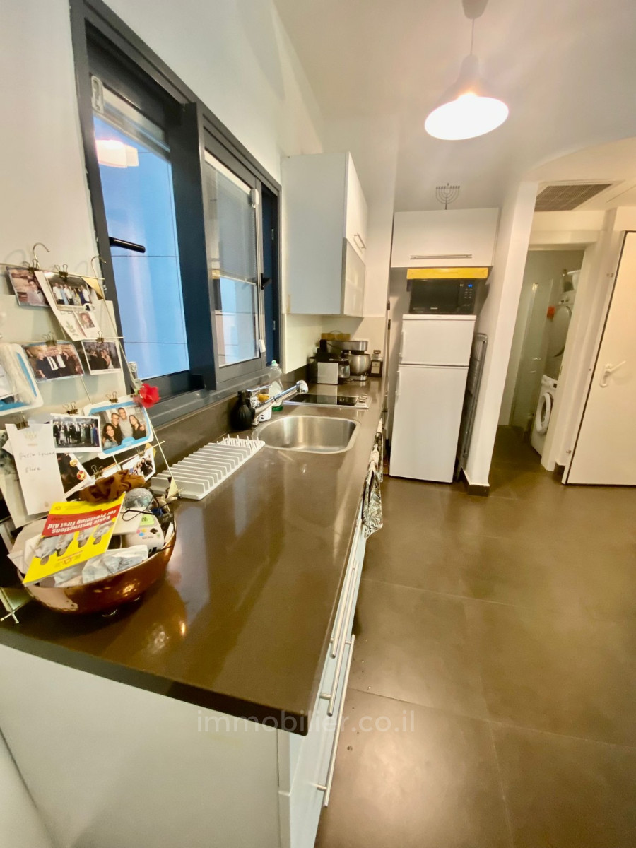 Apartamento 2 cômodos  Tel Aviv Região marítima 457-IBL-1341