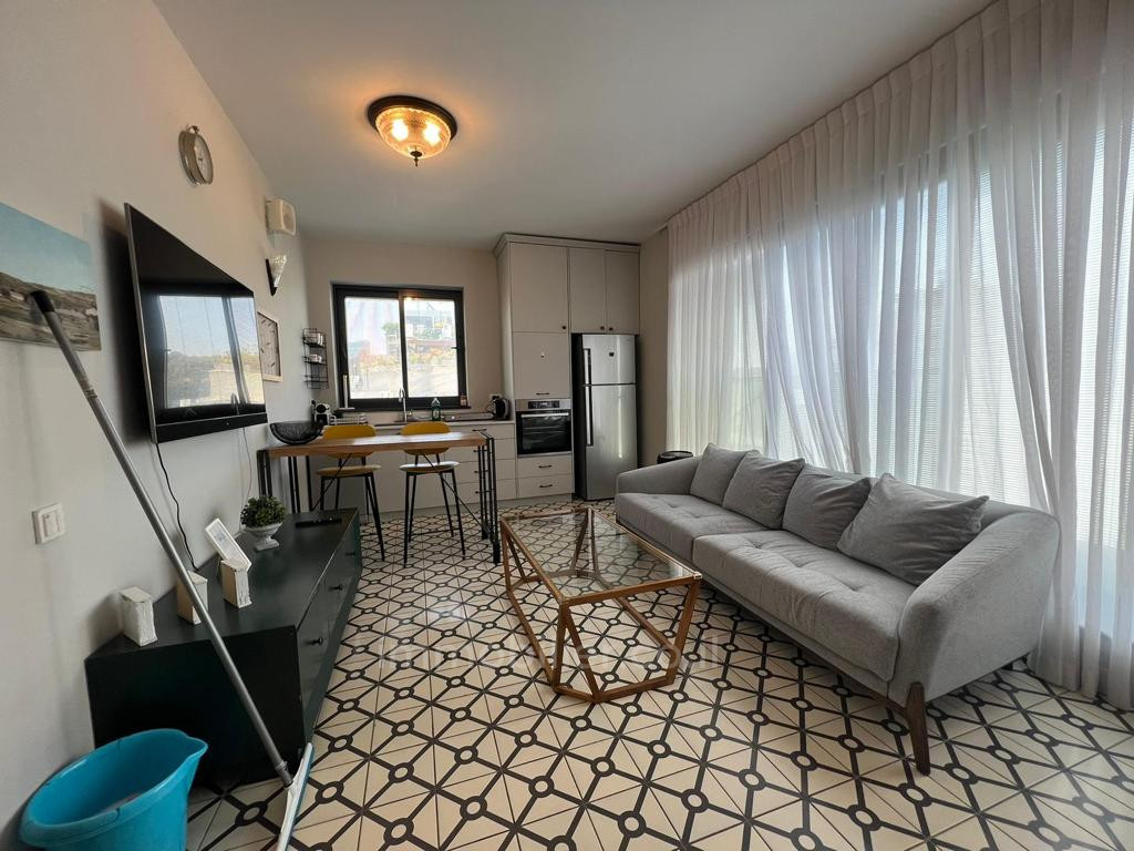 Apartamento 3 cômodos  Tel Aviv Centro da cidade 457-IBL-1349