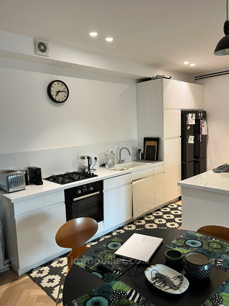 Apartamento 4 cômodos Tel Aviv Centro da cidade 457-IBL-1358