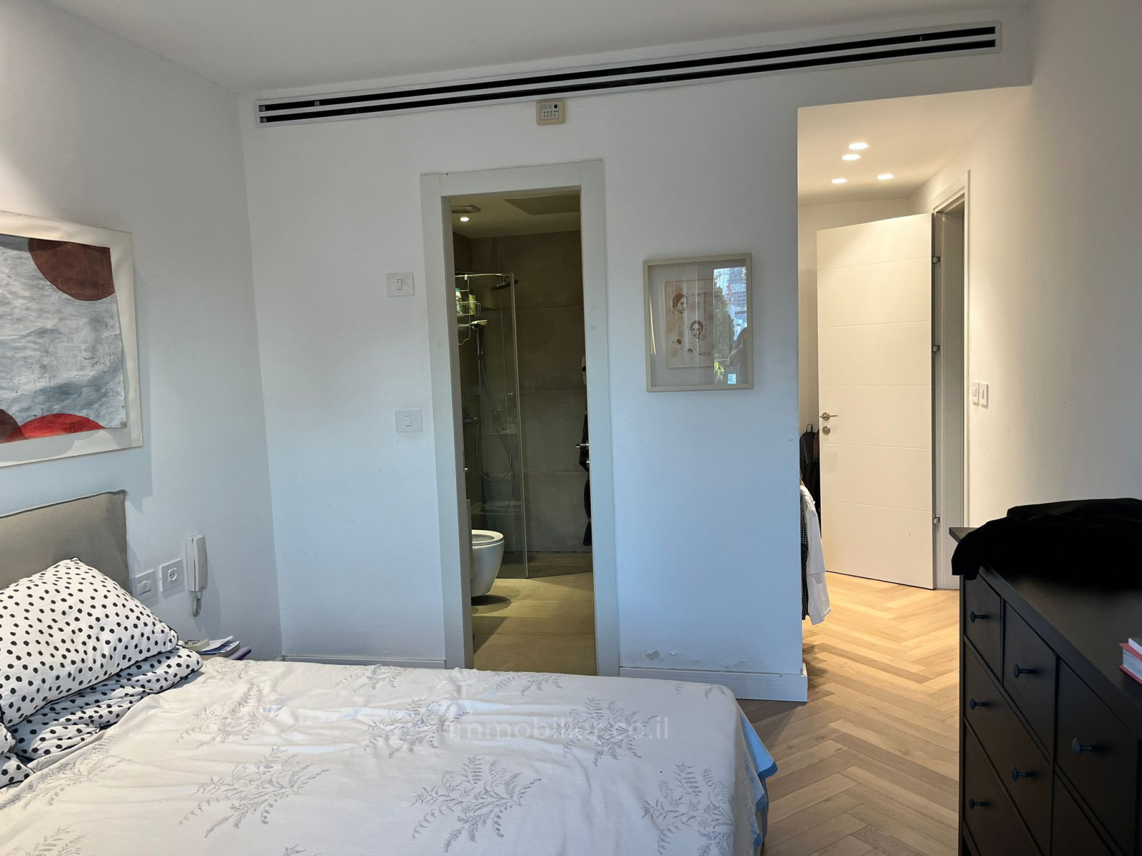 Apartamento 4 cômodos Tel Aviv Centro da cidade 457-IBL-1358
