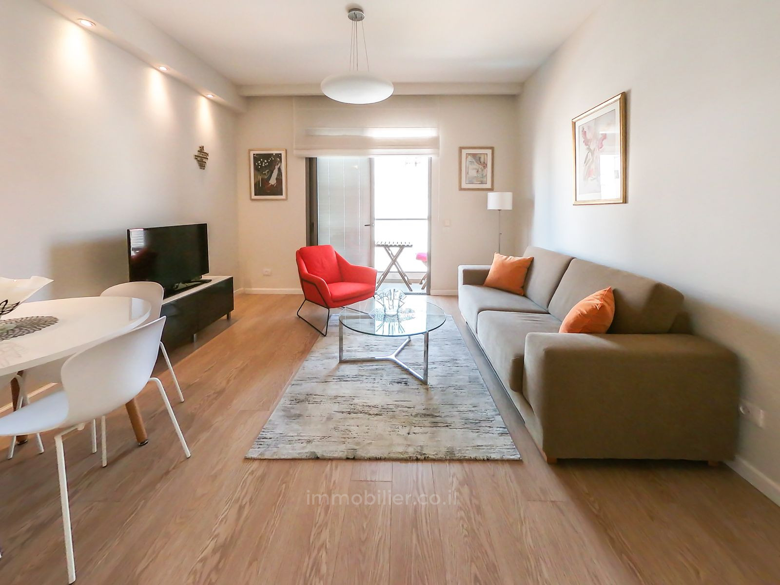 Apartamento 3 cômodos  Tel Aviv Hatsafon hayachan 457-IBL-1382