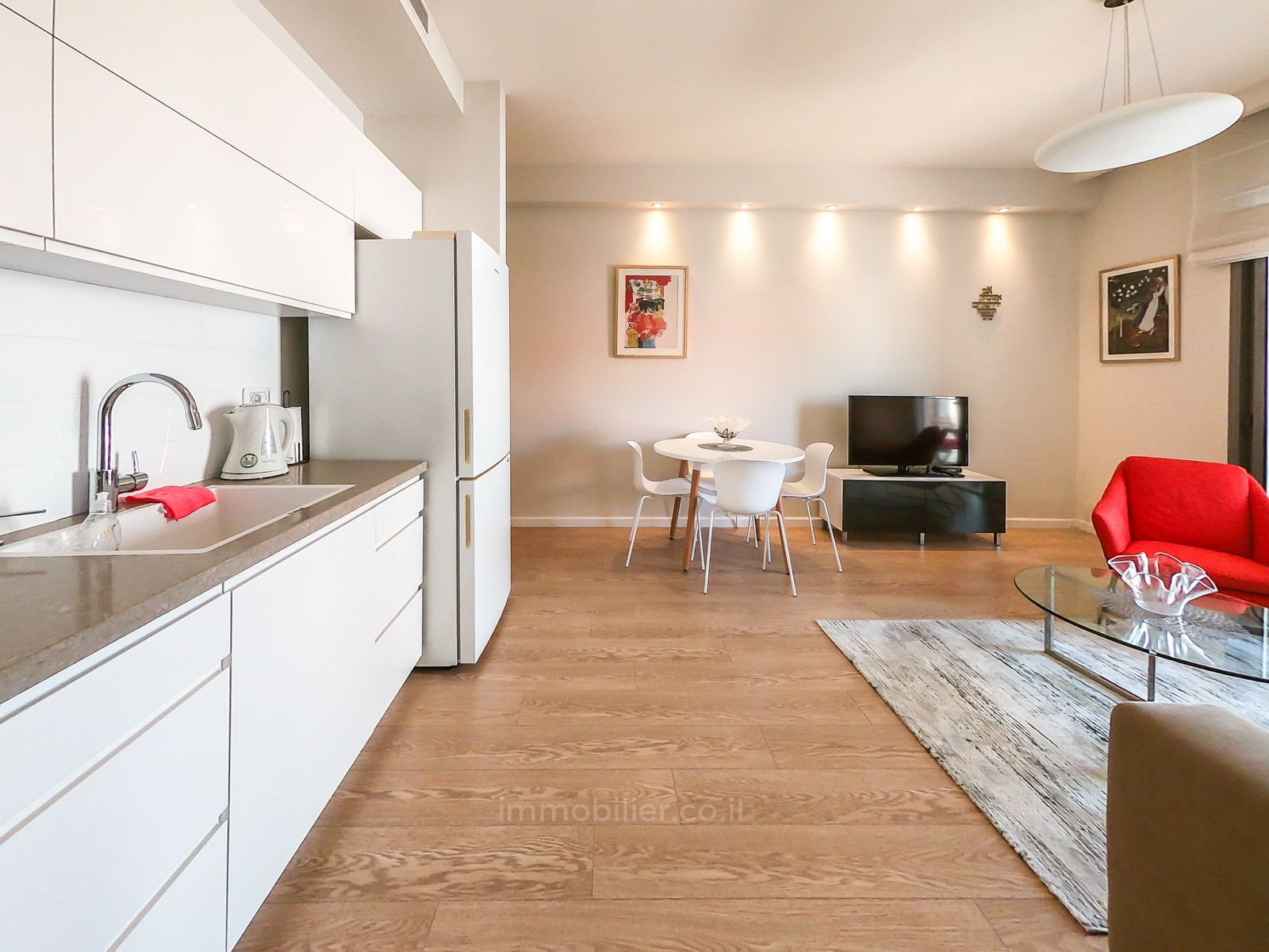 Apartamento 3 cômodos  Tel Aviv Hatsafon hayachan 457-IBL-1382