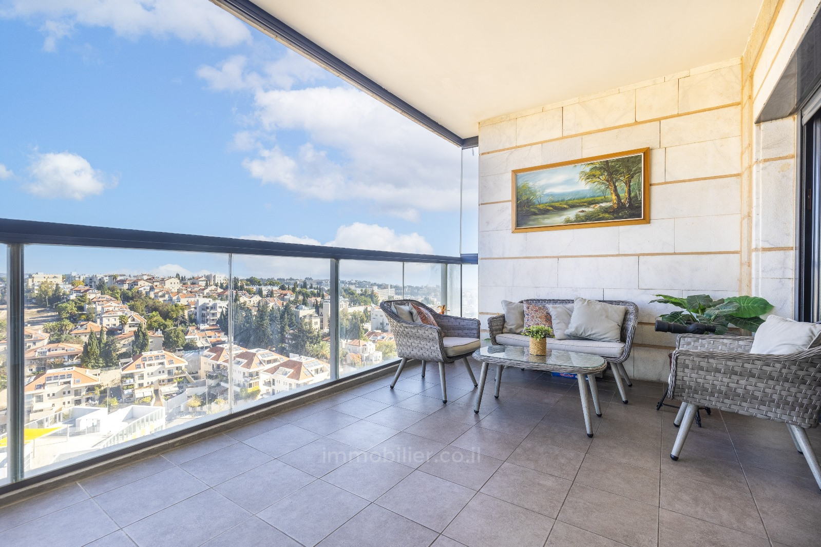 Apartamento 5 cômodos  Jerusalém Arnona 457-IBL-1394