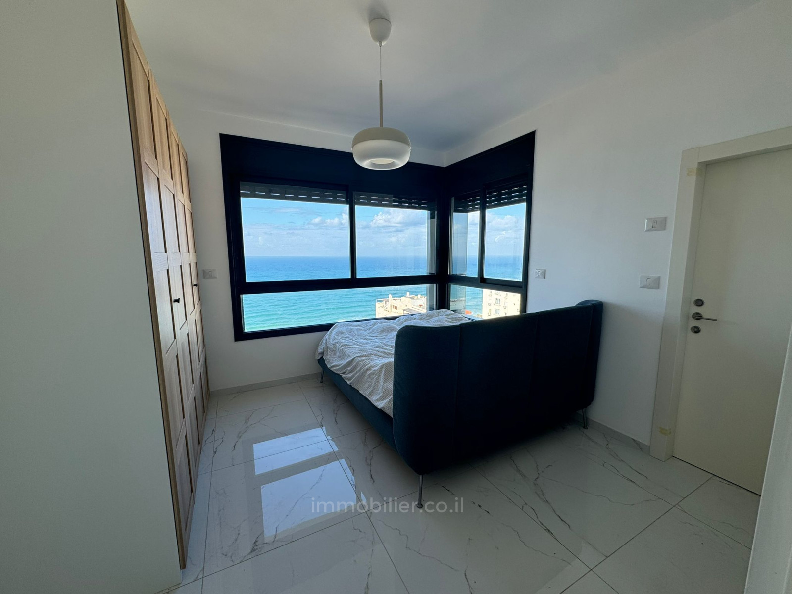 Apartamento 3 cômodos  Netanya Kikar 457-IBL-1395