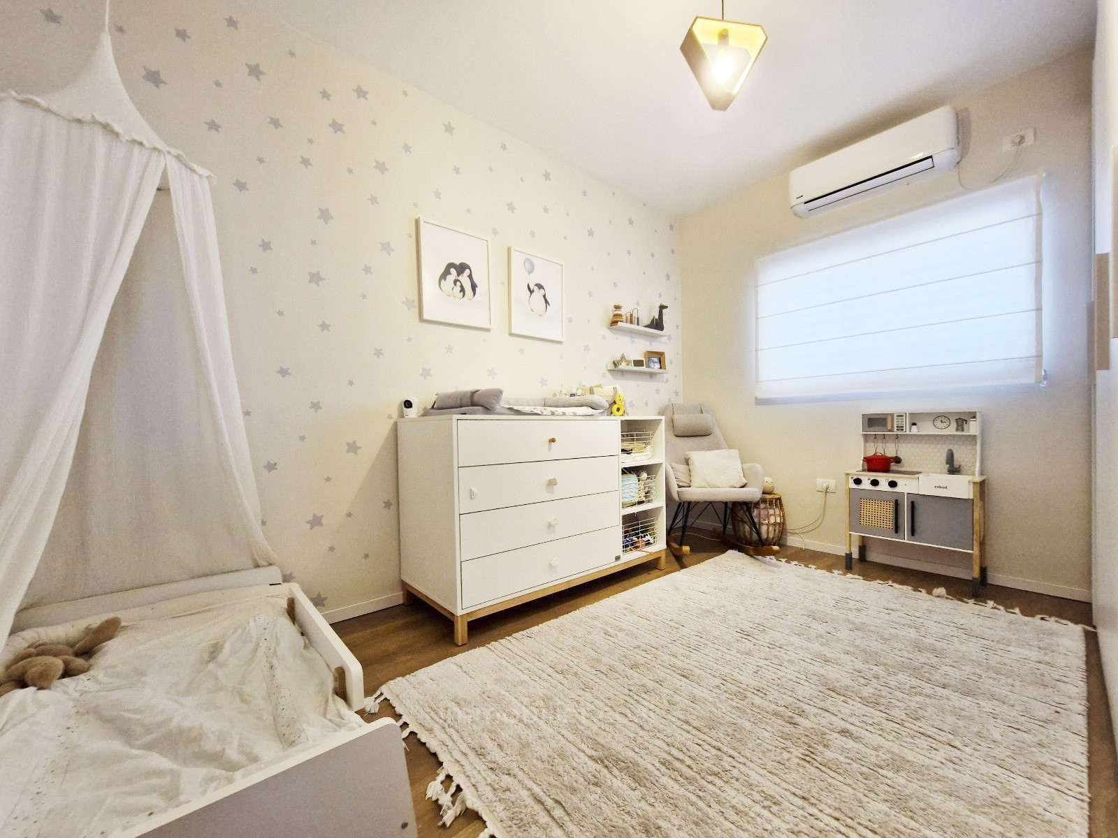 Apartamento 3 cômodos  Tel Aviv Nahalat Itshak 457-IBL-1397