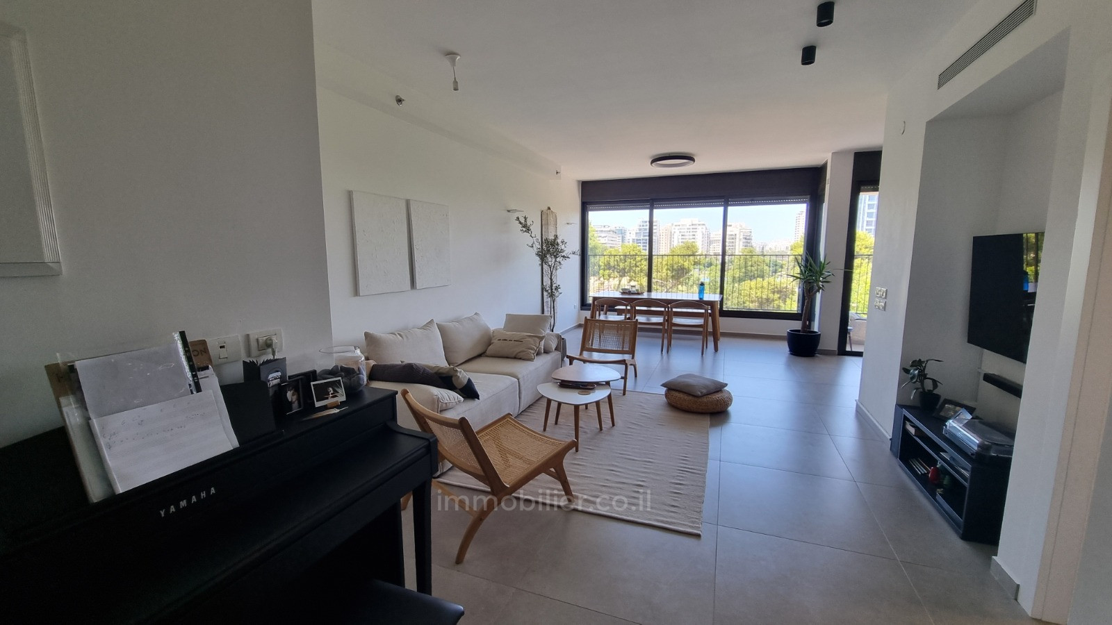 Apartamento 3.5 cômodos  Tel Aviv Yehouda hamakaby 457-IBL-1401