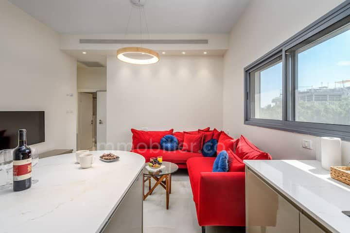 Duplex 3 cômodos  Tel Aviv Dizengof 457-IBL-1402