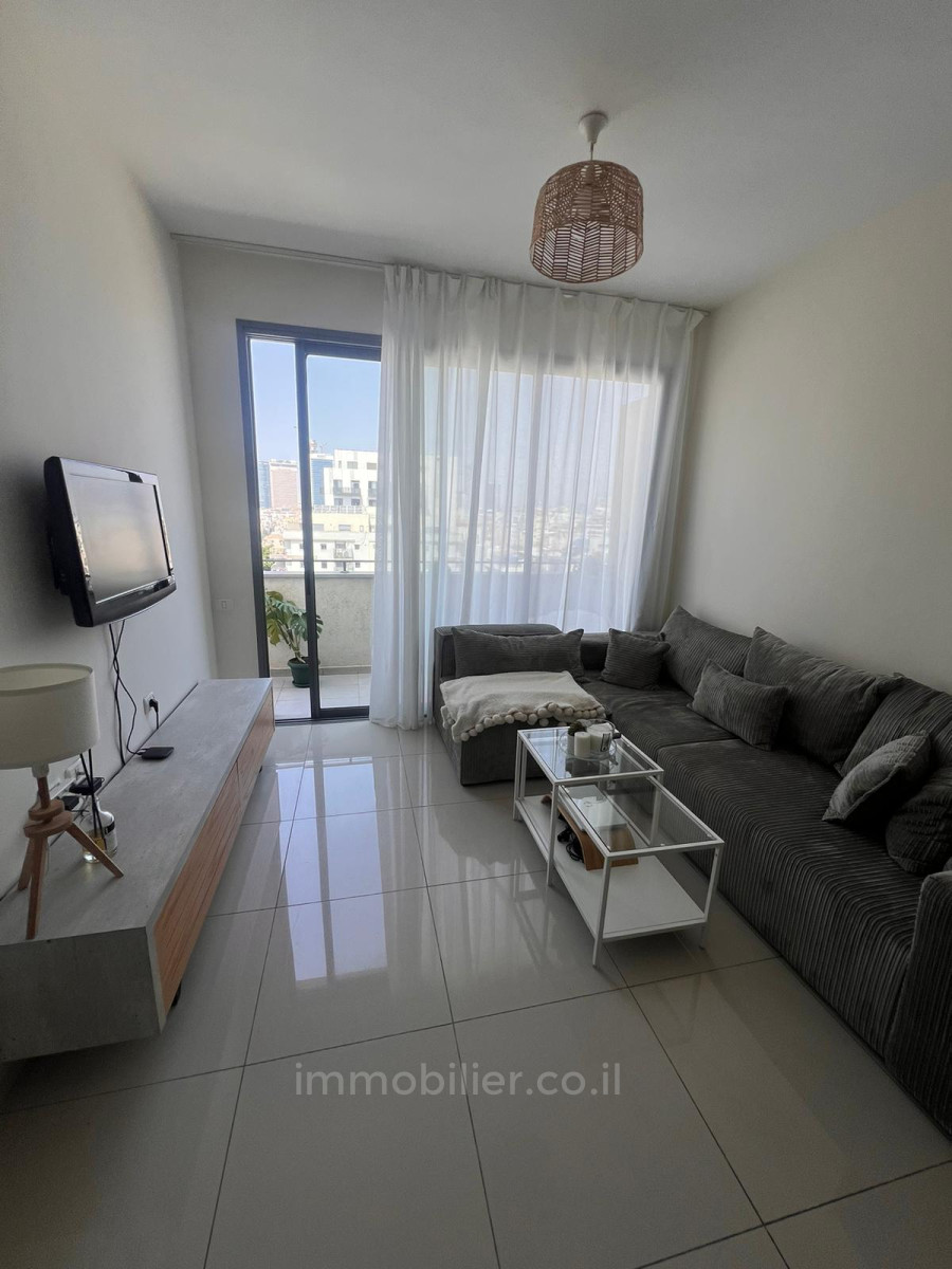 Apartamento 3 cômodos  Tel Aviv Florentine 457-IBL-1411