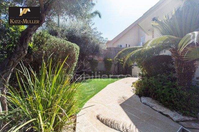 Venda Casarão Kfar Yona