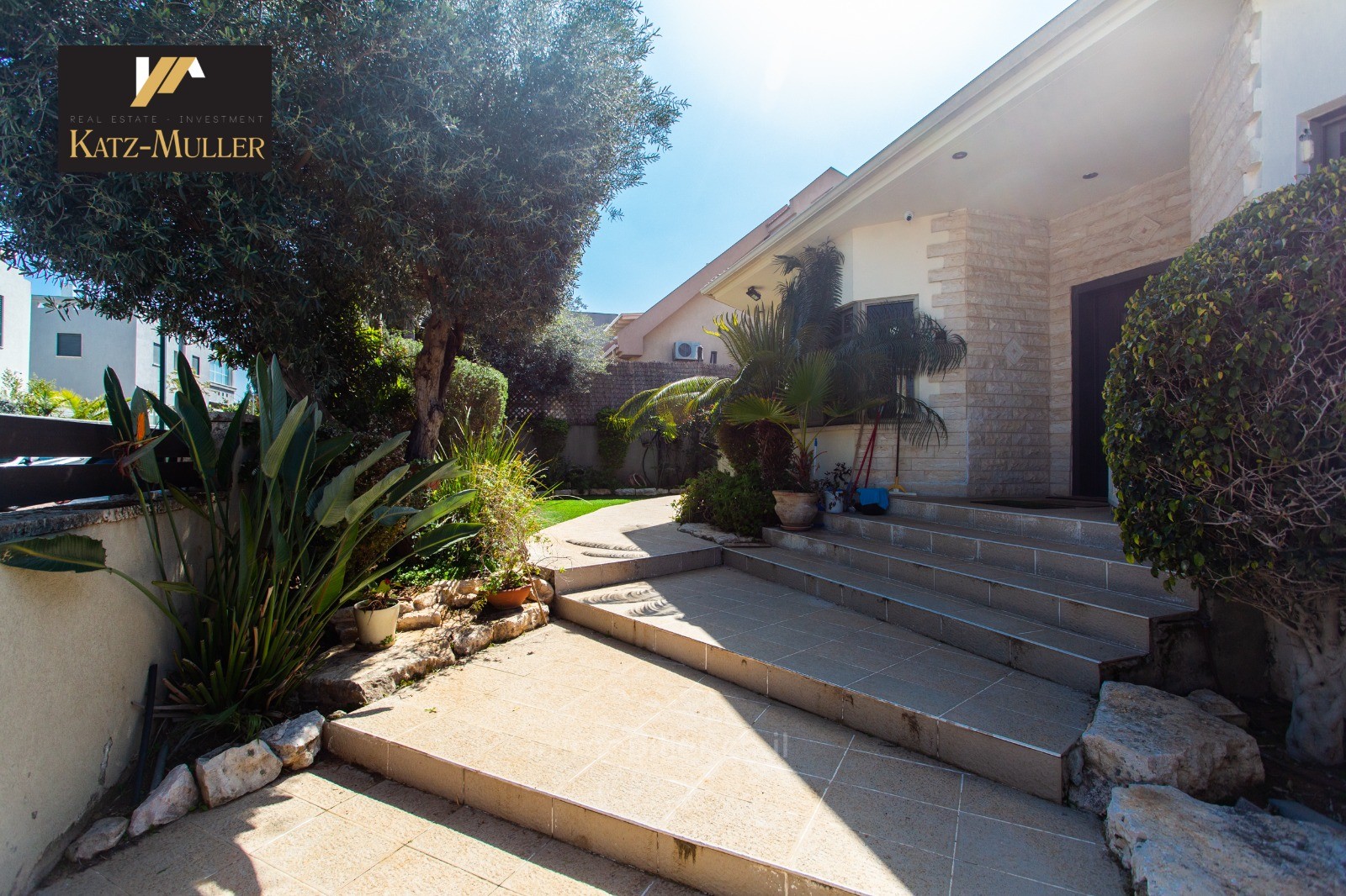 Casarão 6 cômodos Kfar Yona Kfar Yona 478-IBL-333