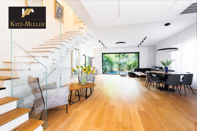 Venda Casarão Kfar Yona