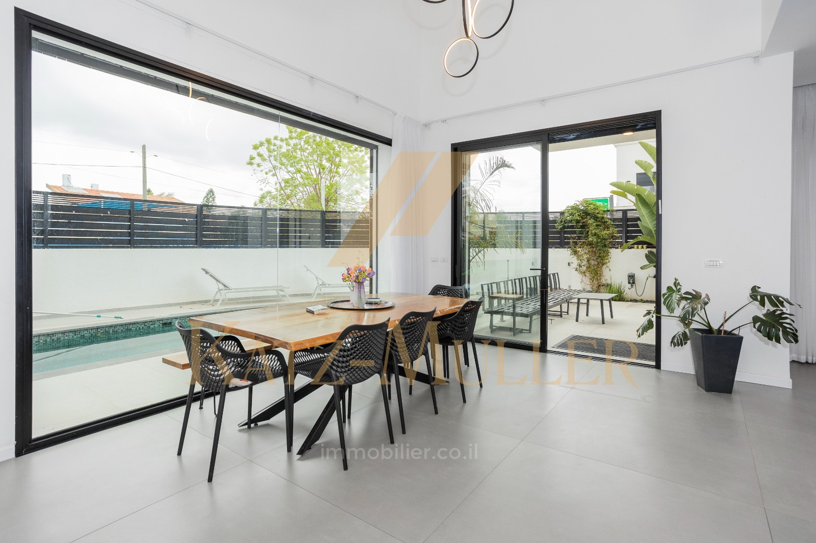 Casarão 8 cômodos Kfar Yona Kfar Yona 478-IBL-367