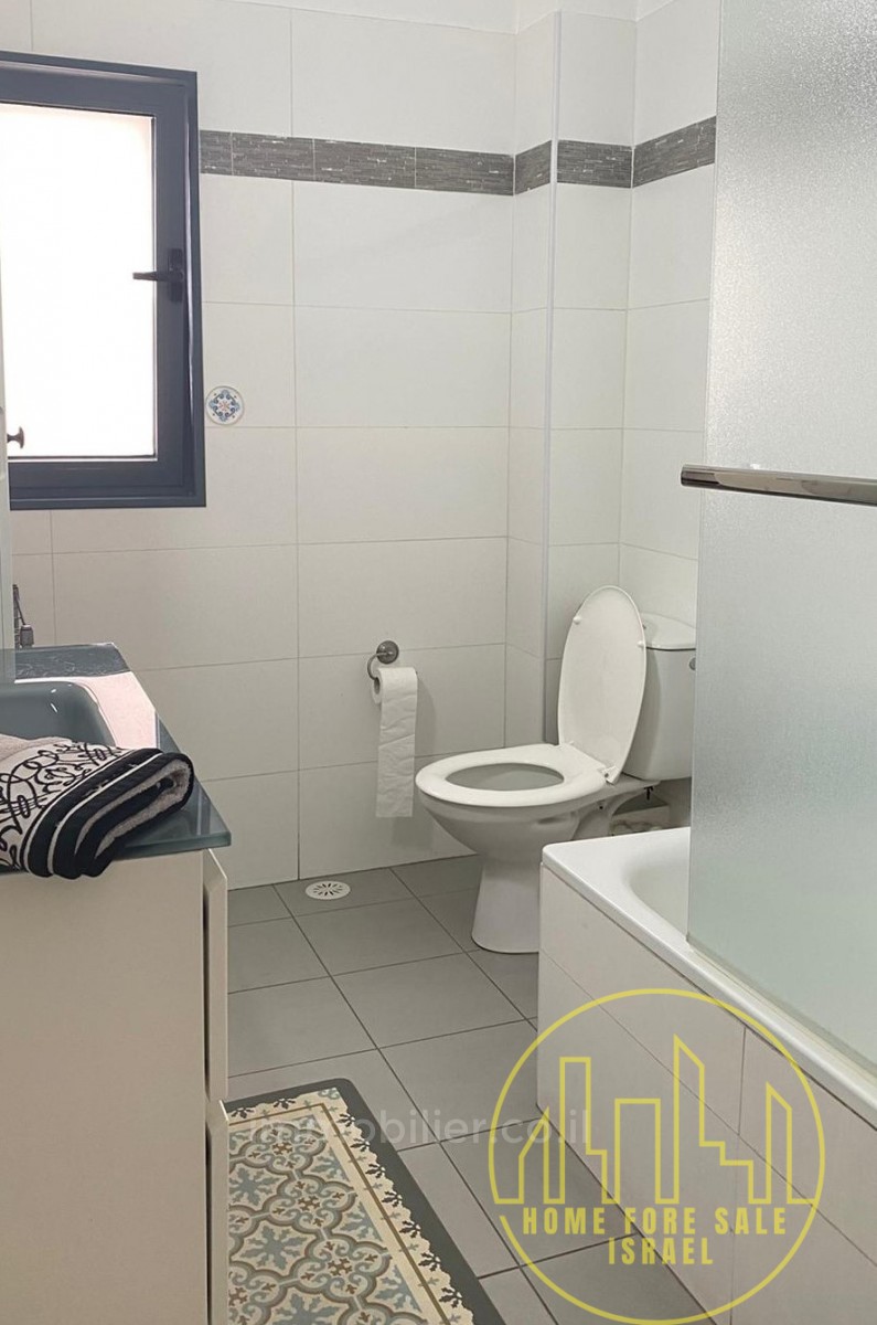 Apartamento 5 cômodos  Netanya Agamim 509-IBL-35