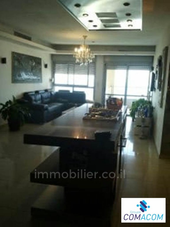 Apartamento 6 cômodos  Ashdod Marina 511-IBL-1033