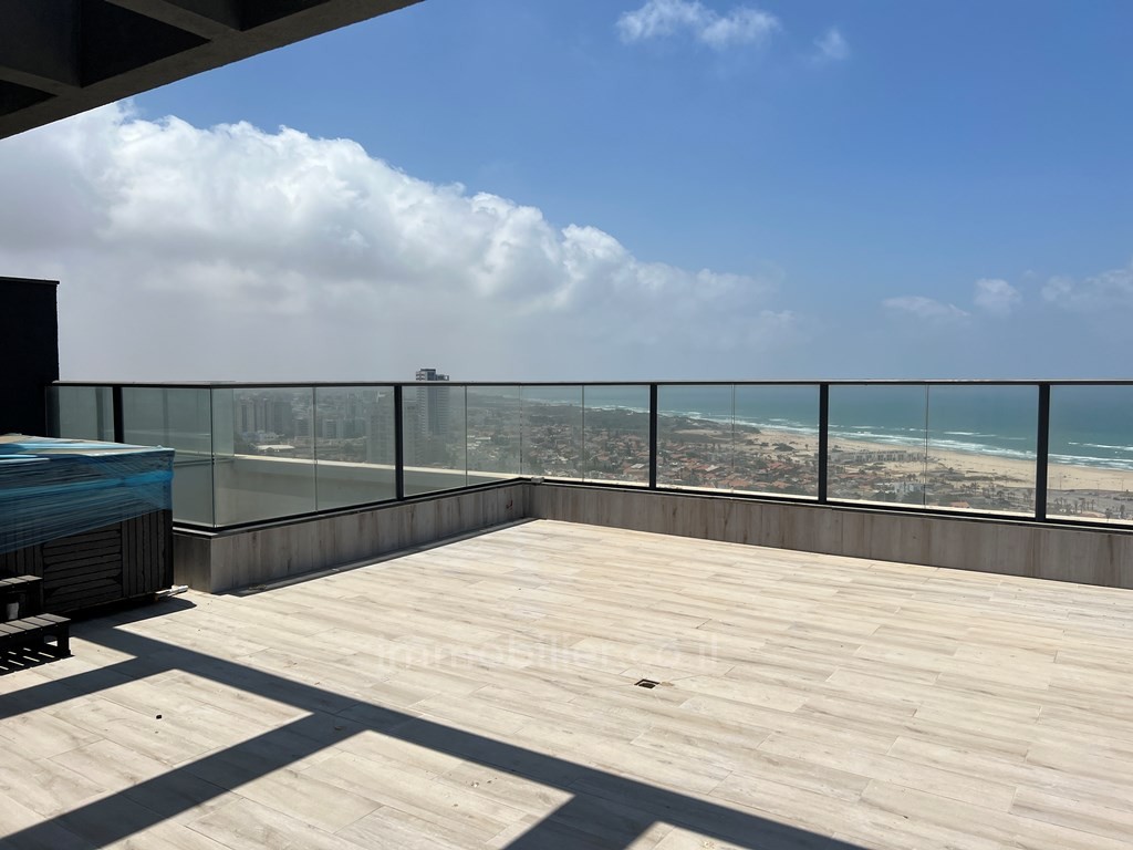 Apartamento 5 cômodos  Ashdod Mar 511-IBL-1111