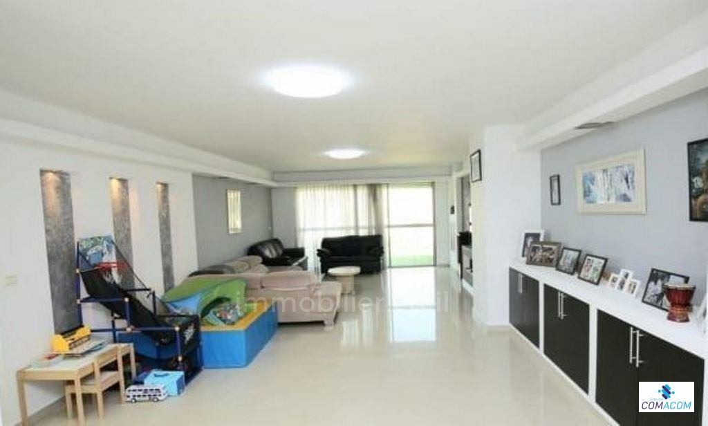 Apartamento 6 cômodos  Ashdod Dalet 511-IBL-1194