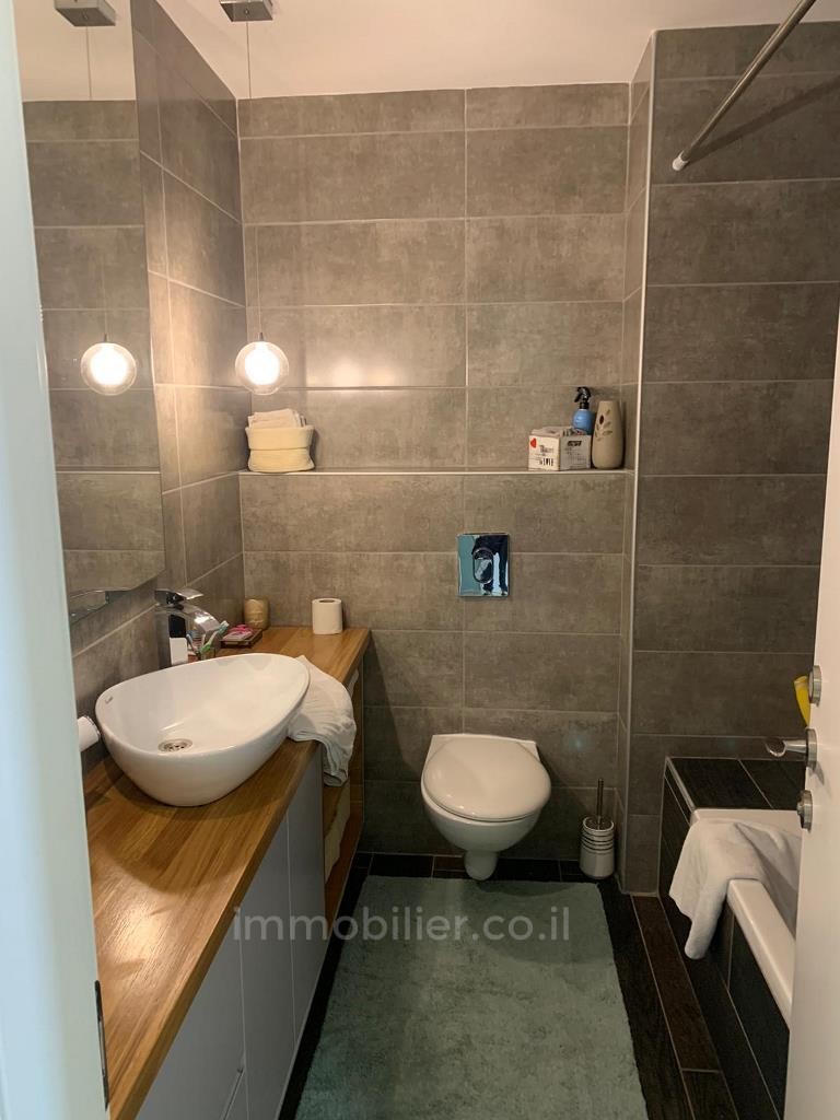 Apartamento 5 cômodos  Ashdod Mar 511-IBL-1229