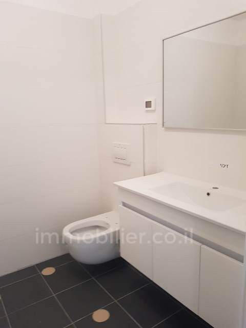 Apartamento 2 cômodos  Herzliya Herzliya 511-IBL-1390