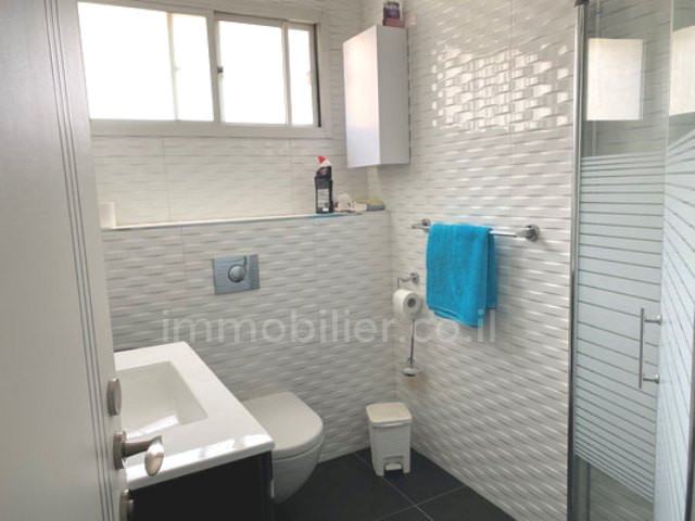 Apartamento 4 cômodos  Ashdod Dalet 511-IBL-1469