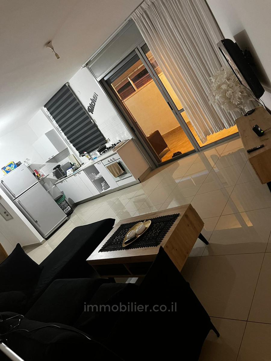 Apartamento garden 4 cômodos  Beer Sheva Guimel 511-IBL-1494