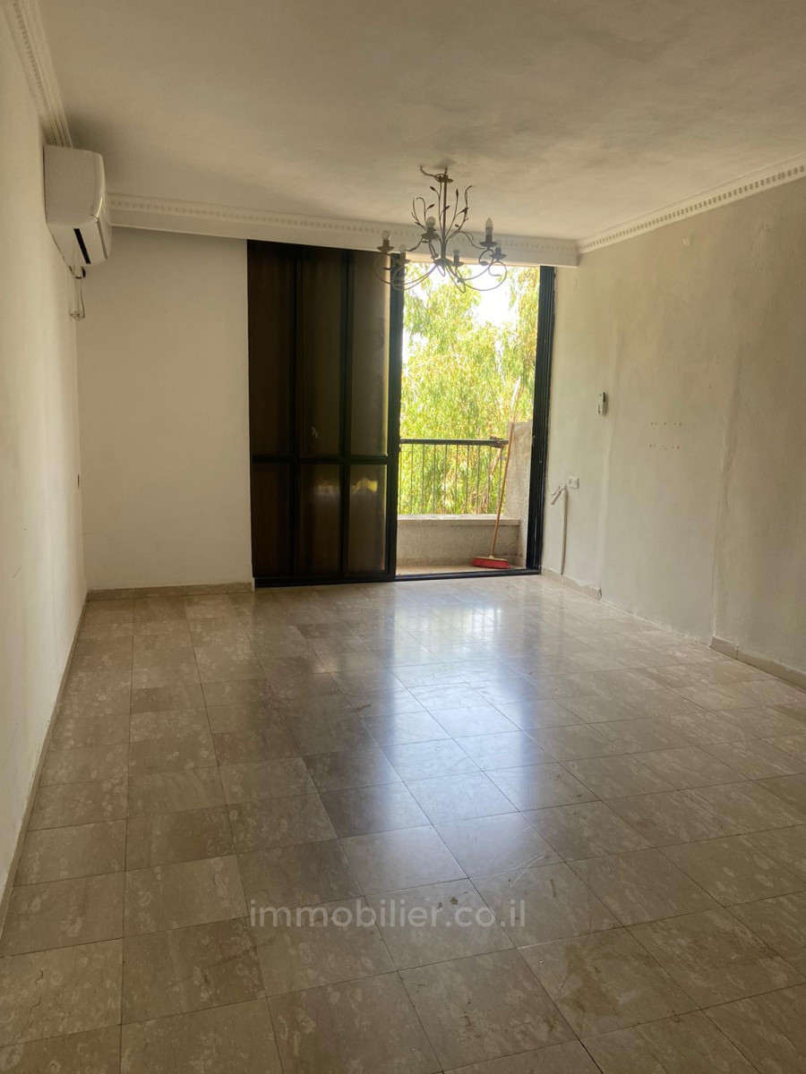 Apartamento 3 cômodos  Ashdod Dalet 511-IBL-1610