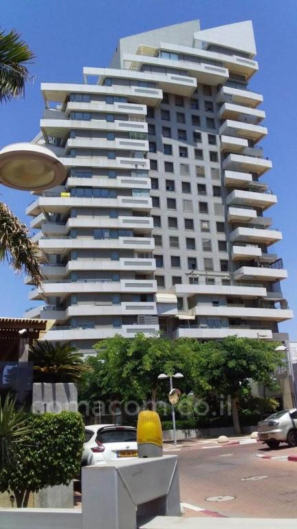 Apartamento 3 cômodos  Ashdod Marina 511-IBL-5115