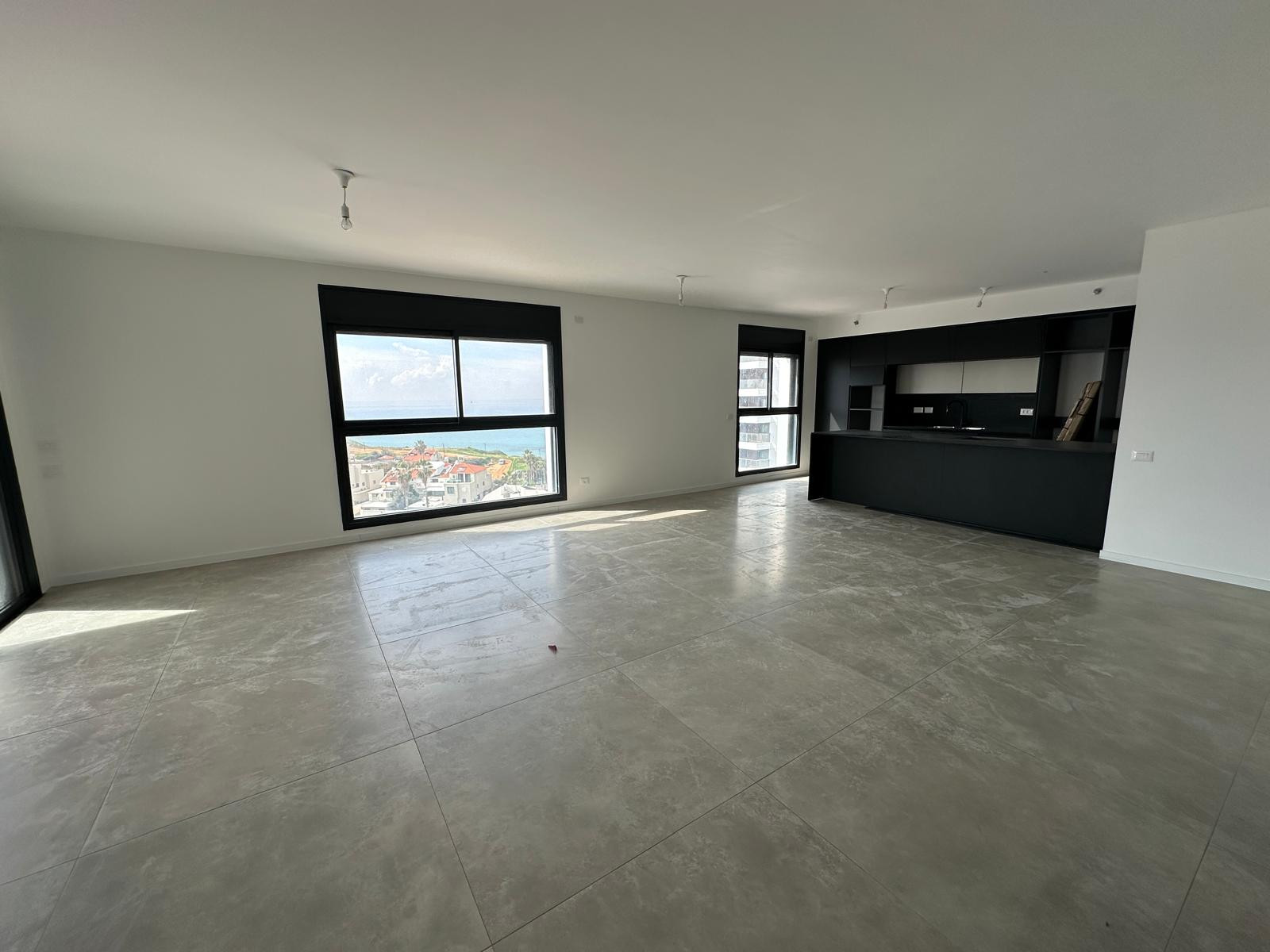 Apartamento 5 cômodos Netanya Ein Hatechelet 513-IBL-191