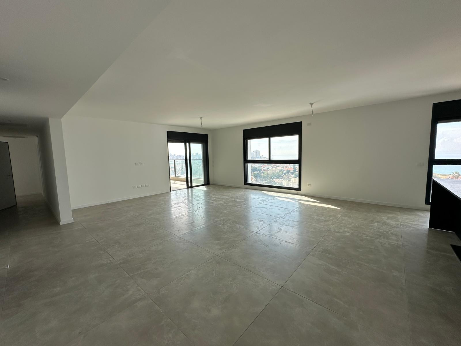 Apartamento 5 cômodos Netanya Ein Hatechelet 513-IBL-191