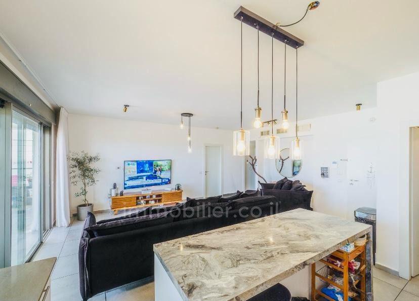 Apartamento 5 cômodos Nahariya Nahariya 523-IBL-27