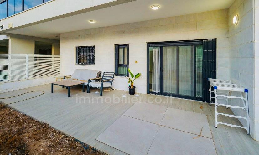 Apartamento garden 5 cômodos Nahariya Nahariya 523-IBL-38