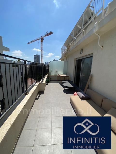 Duplex 3 cômodos  Tel Aviv Ben-Yehuda 527-IBL-10