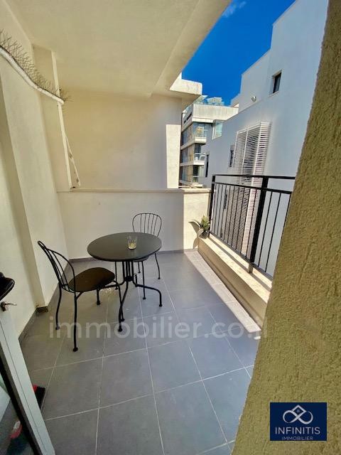 Duplex 3 cômodos  Tel Aviv Ben-Yehuda 527-IBL-10