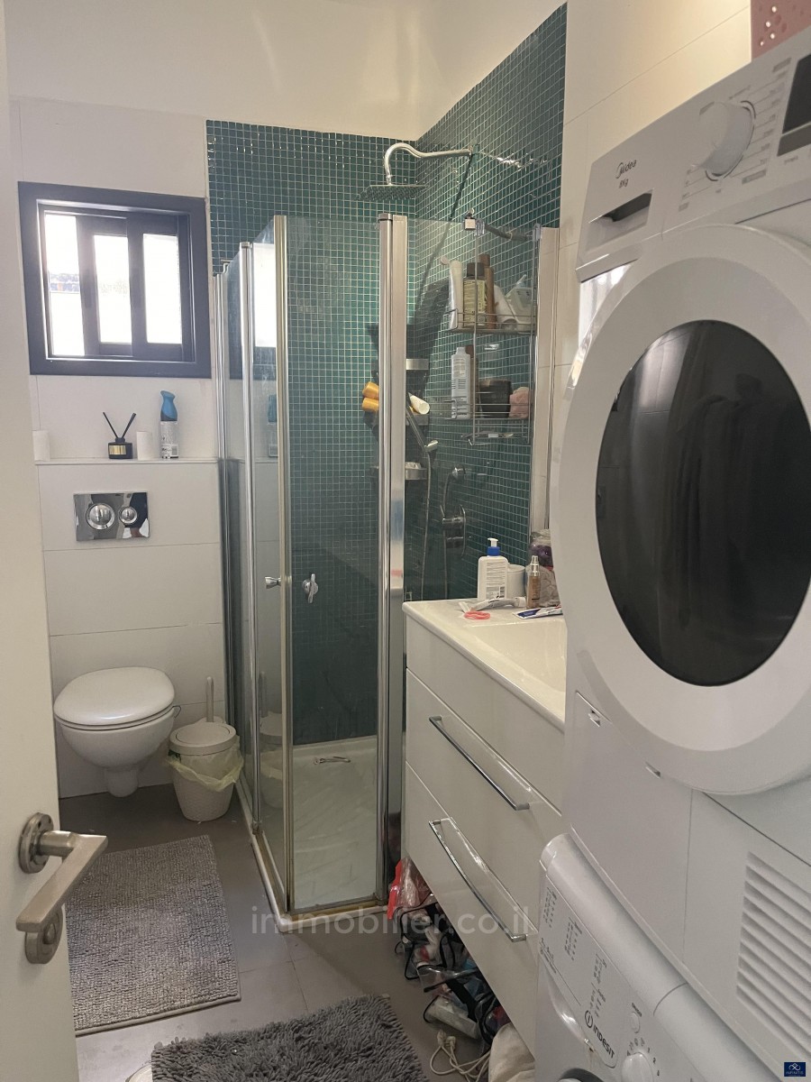 Apartamento 3 cômodos  Tel Aviv Dizengof 527-IBL-11