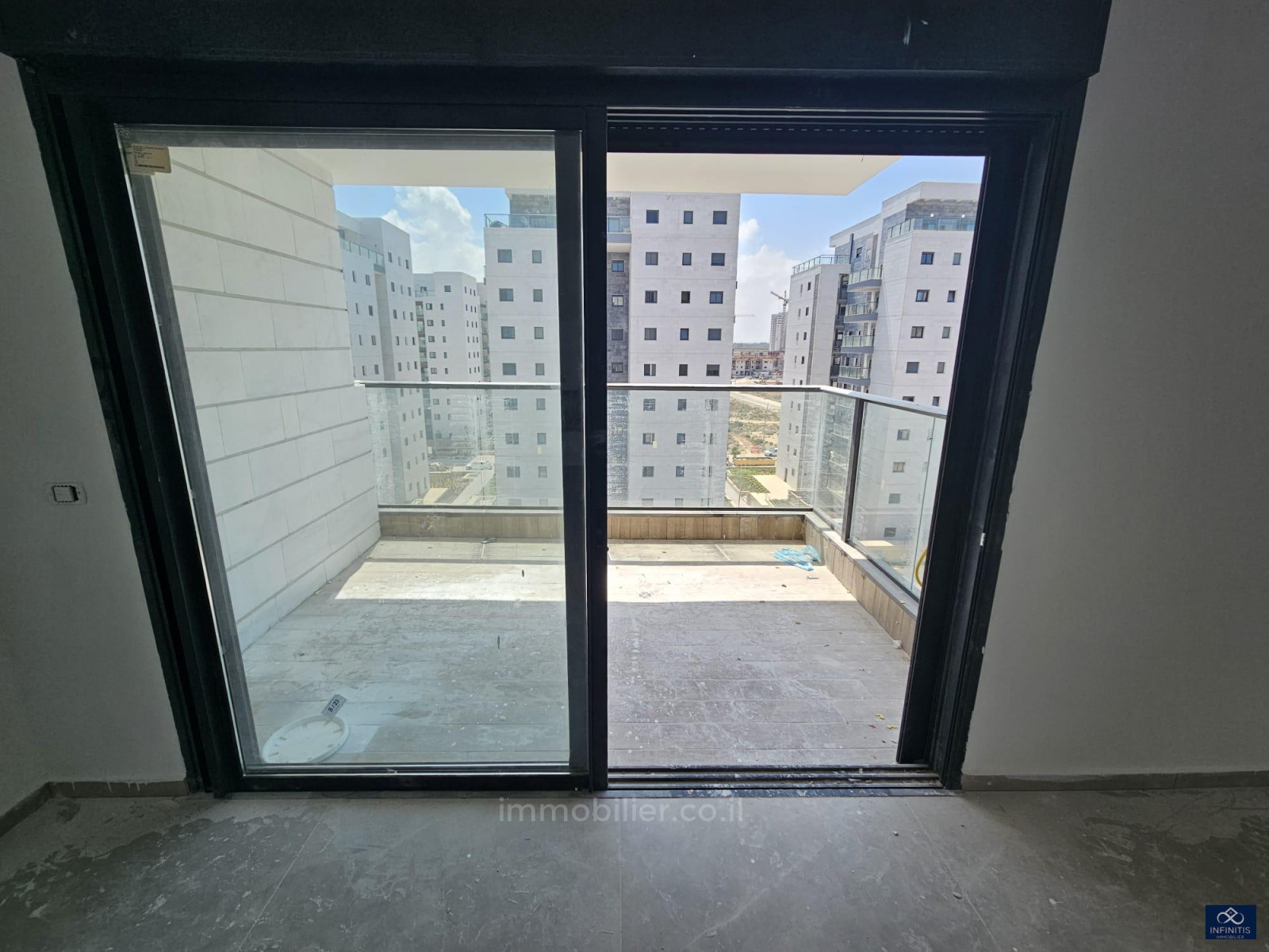 Apartamento 3 cômodos  Ascalão Ascalão 527-IBL-138