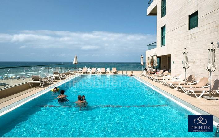 Apartamento 3 cômodos  Tel Aviv Primeira linha de mar 527-IBL-140