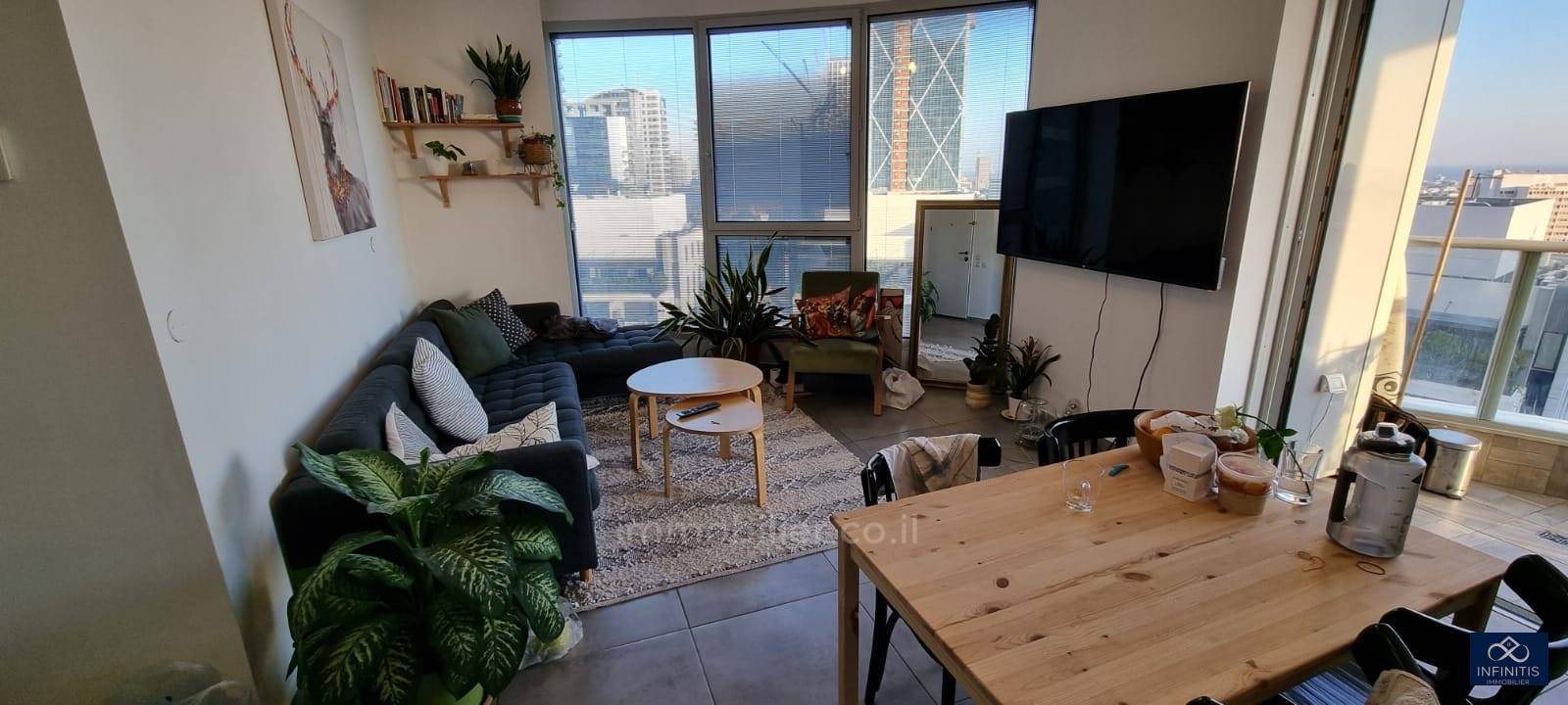 Apartamento 5 cômodos  Tel Aviv Lev Tel-Aviv 527-IBL-55