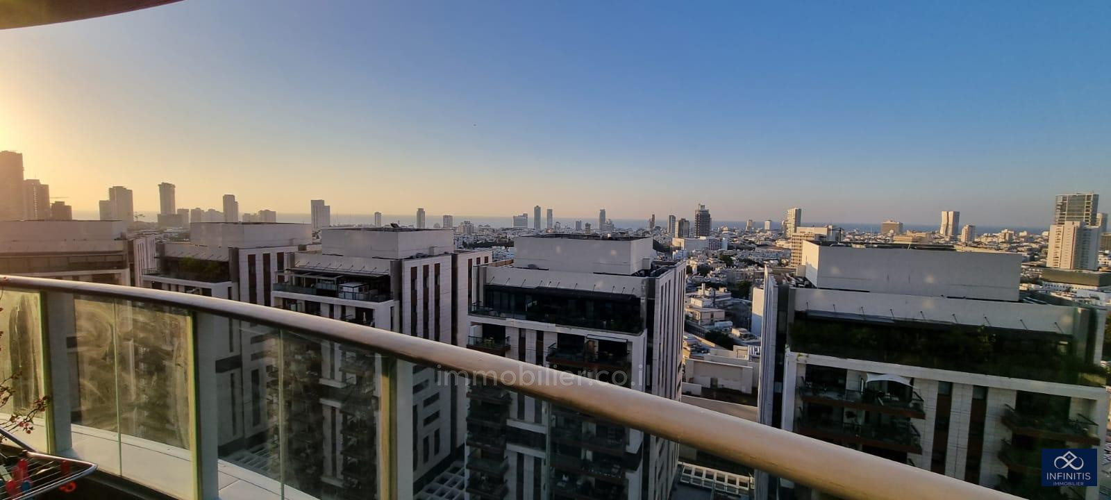 Apartamento 5 cômodos  Tel Aviv Lev Tel-Aviv 527-IBL-55