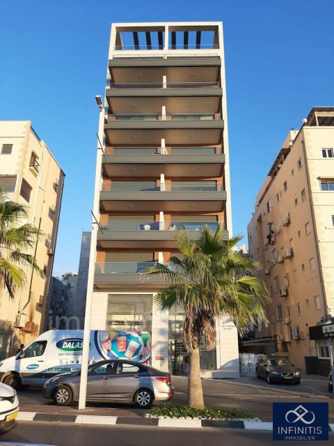 Venda Apartamento Bat yam