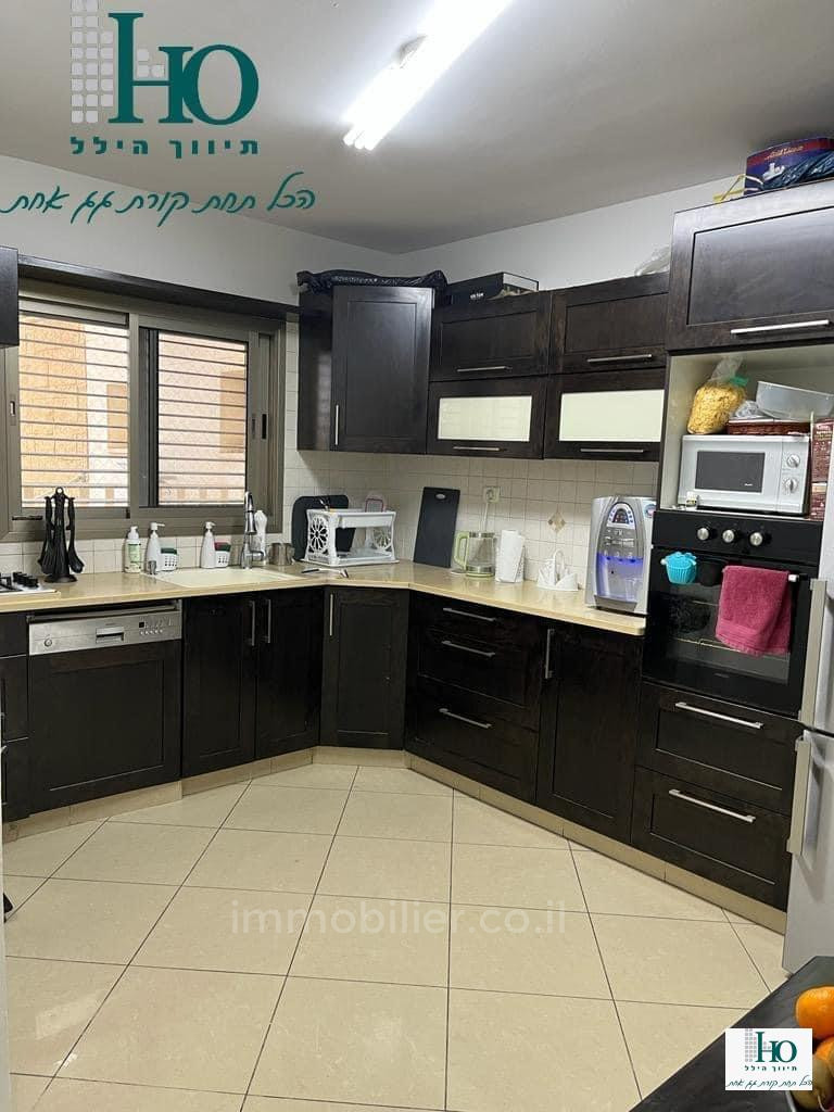 Apartamento 5 cômodos  Ascalão Barnea 529-IBL-34