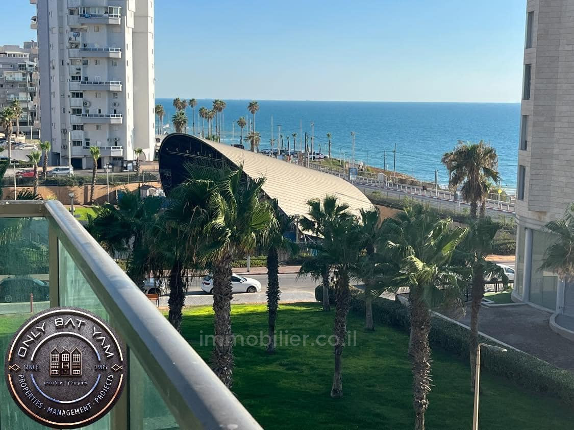 Apartamento 5 cômodos  Bat yam Bat yam 599-IBL-1