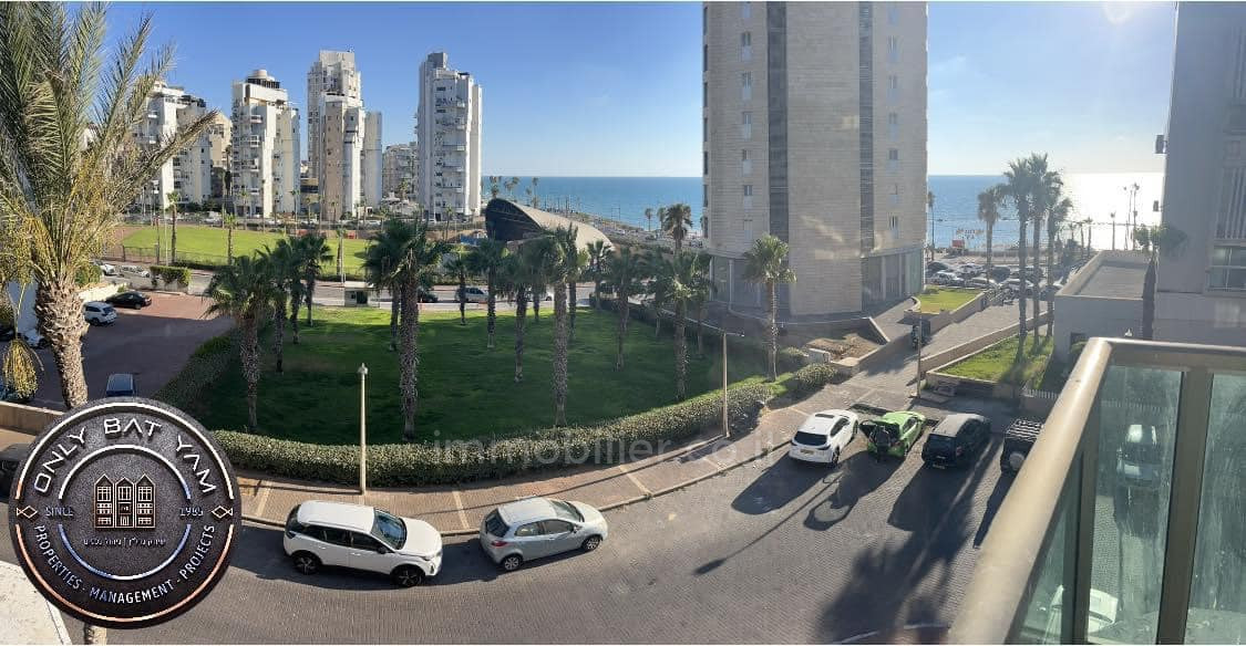 Apartamento 5 cômodos  Bat yam Bat yam 599-IBL-1