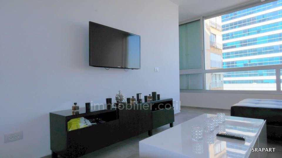 Apartamento 4 cômodos  Bat yam Bat yam 599-IBL-4