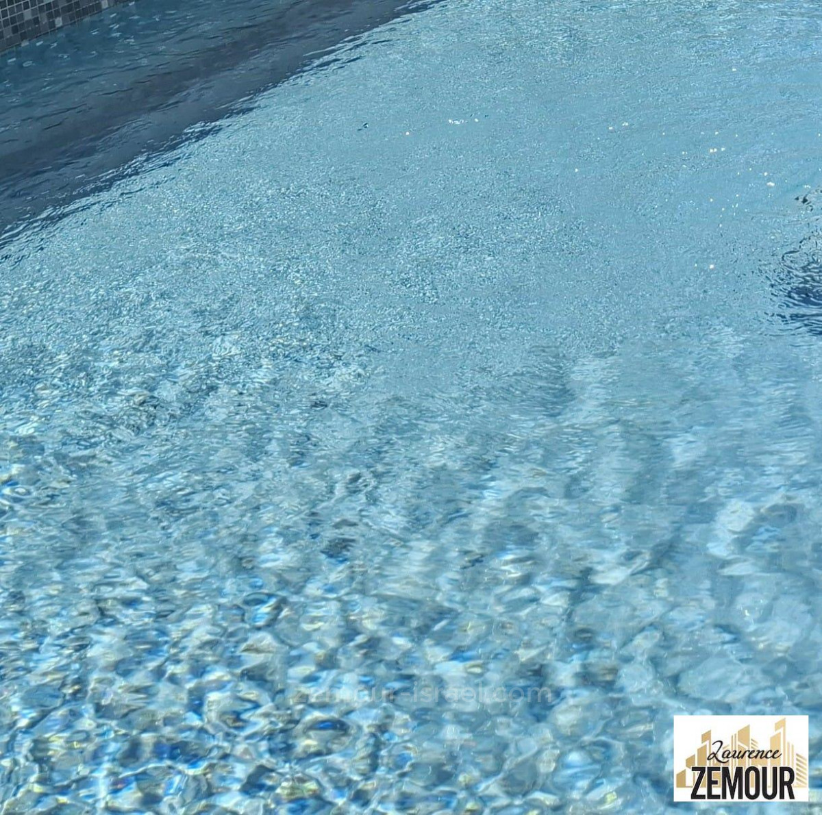 Casarão 8 cômodos Raanana Est 60-IBL-1381